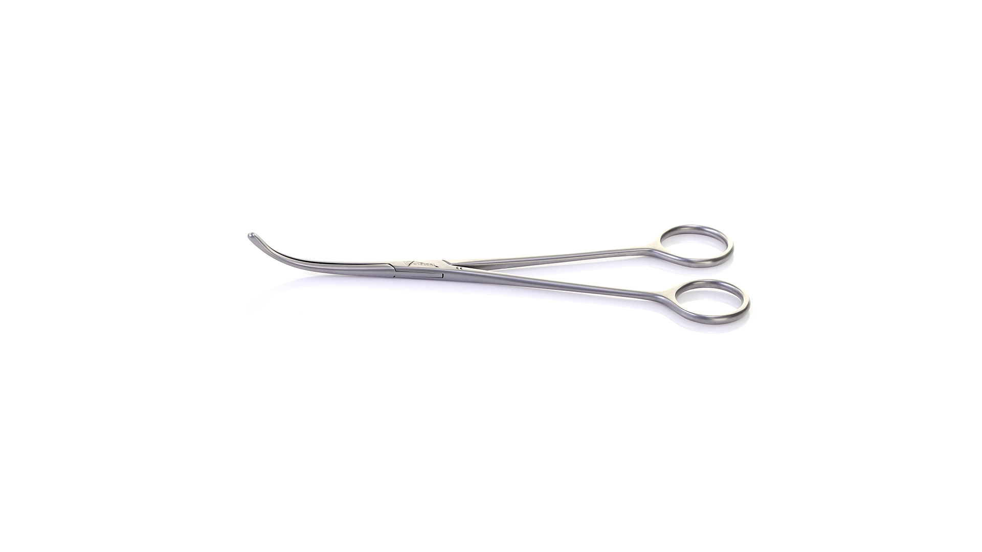 Dennis Browne Dissector - Curved serrated jaws